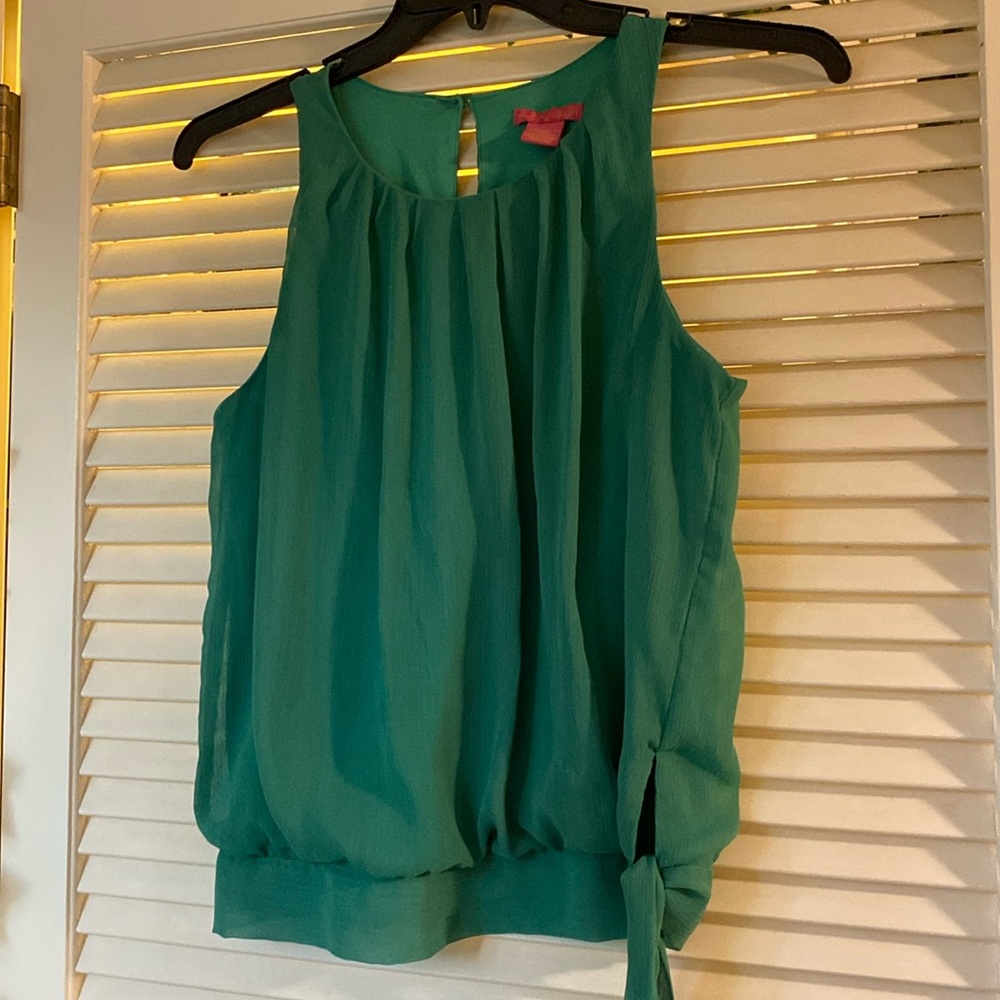 Sleeveless Green Top Medium